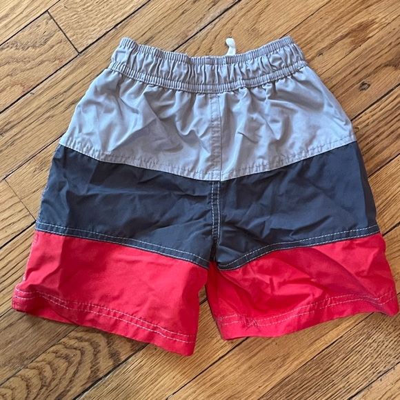 iXtreme Swim Trunks, Size 3T - Picture 4 of 4